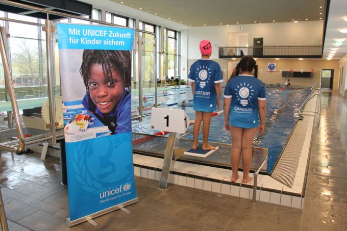 UNICEF Schwimmen im Augsburger Plärrer-Hallenbad im September 2017.